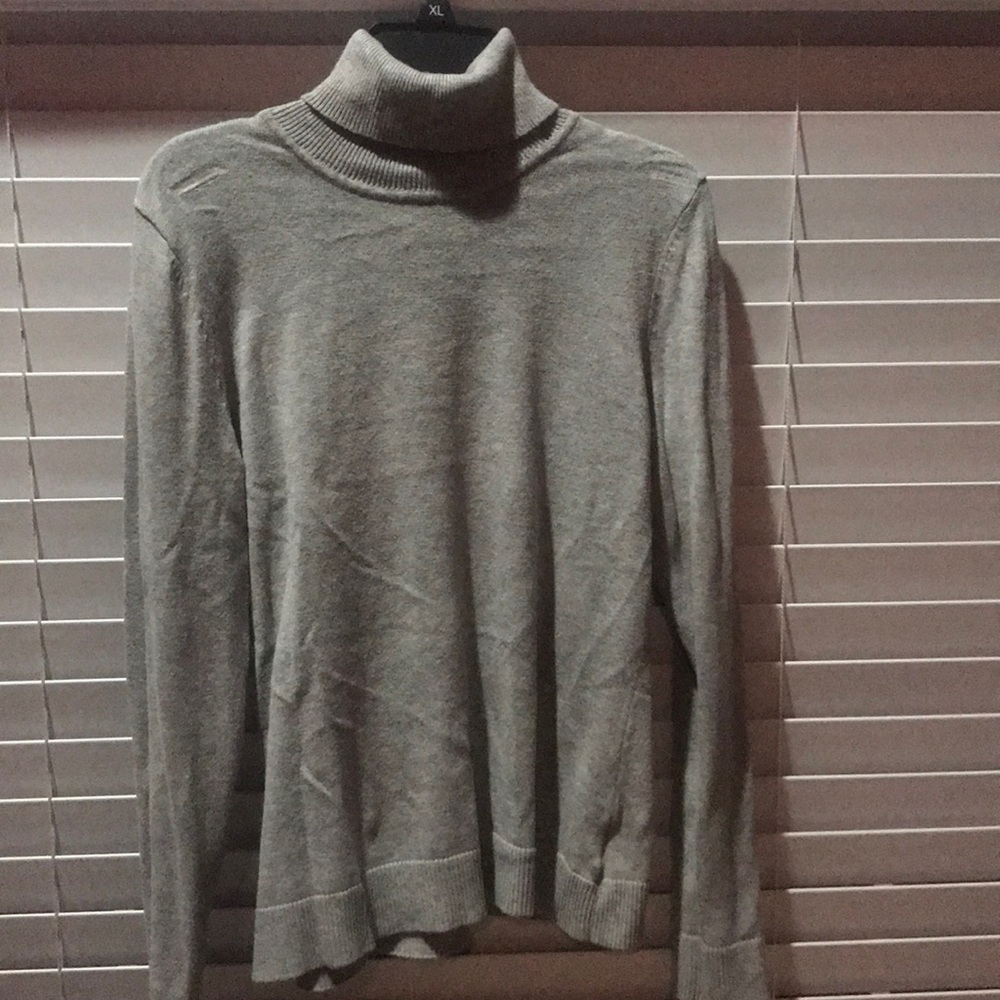 Gray sweater